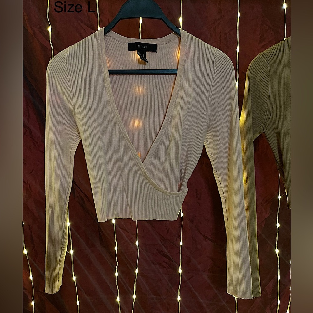 Deep plunge neck sweater crop top.